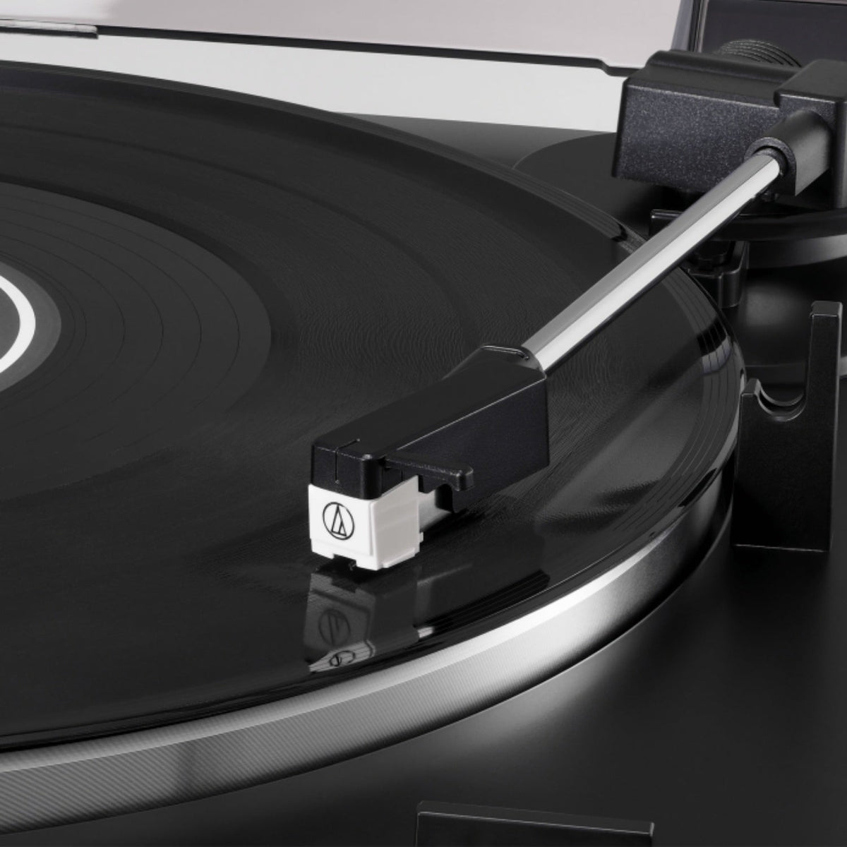 Audio Technica AT-LP60X Fully Automatic Belt-Drive Turntable