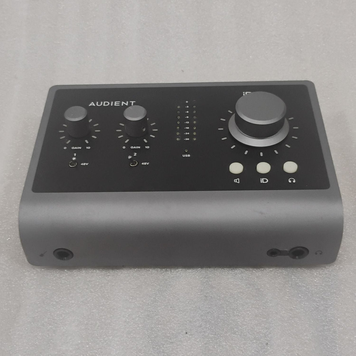 Audient ID14 MKII 10 In- 6 Out High Performance Audio Interface with Software Bundle - Open Box