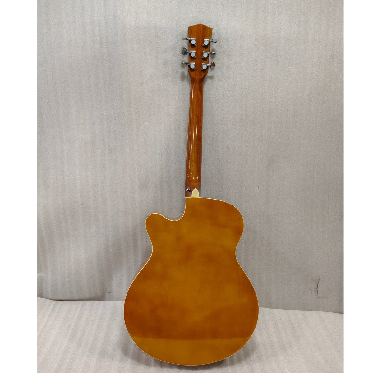 Vault EA20 Cutaway Acoustic Guitar - Open Box B Stock