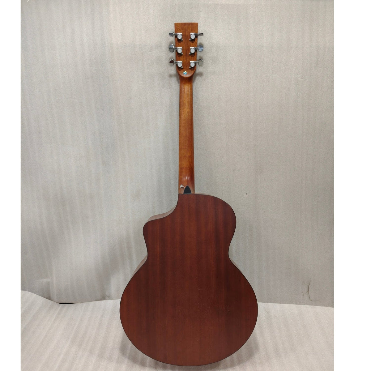 Vault EA40 41 inch Premium Solid Spruce-Top Cutaway Acoustic Guitar - Open Box B Stock