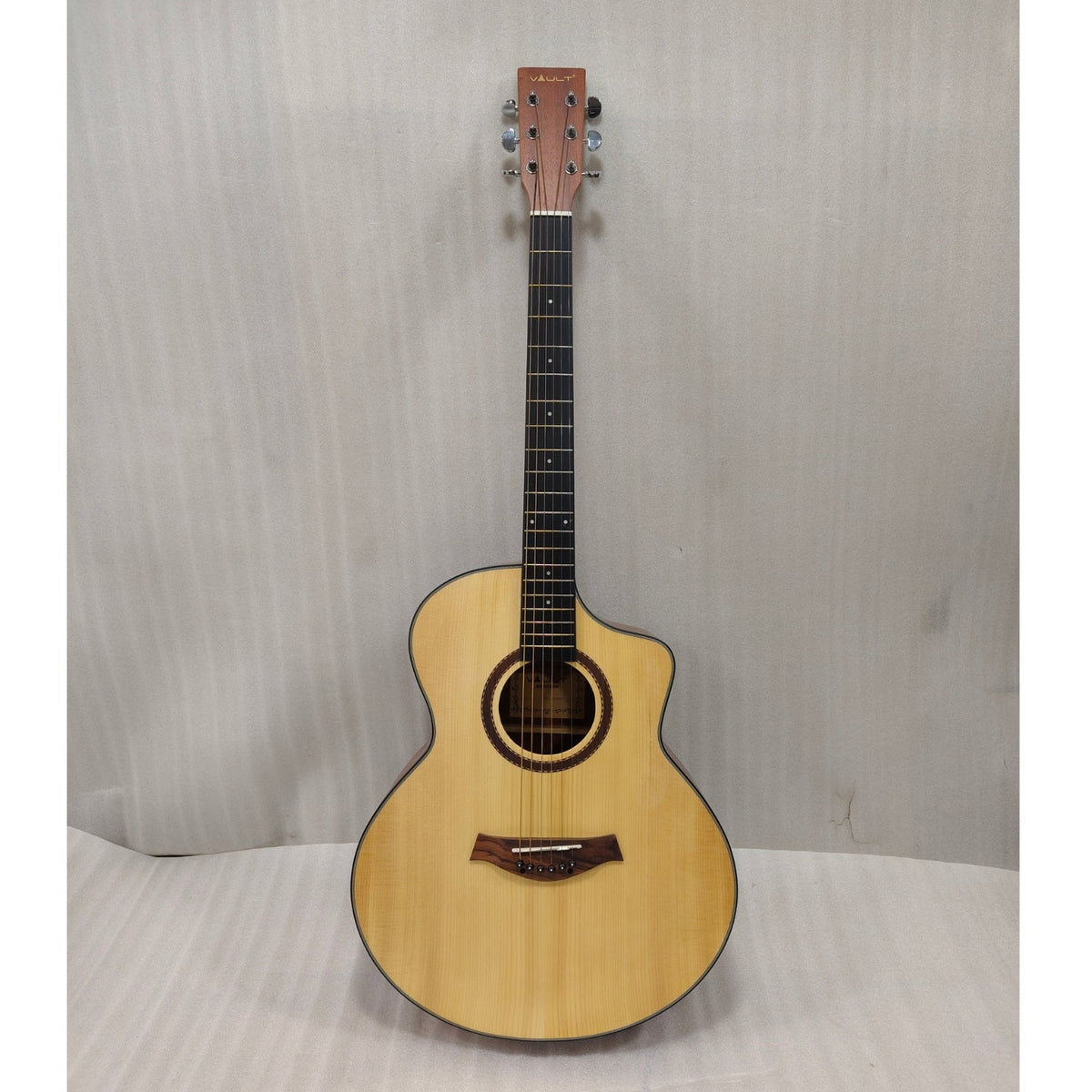Vault EA40 41 inch Premium Solid Spruce-Top Cutaway Acoustic Guitar - Open Box B Stock
