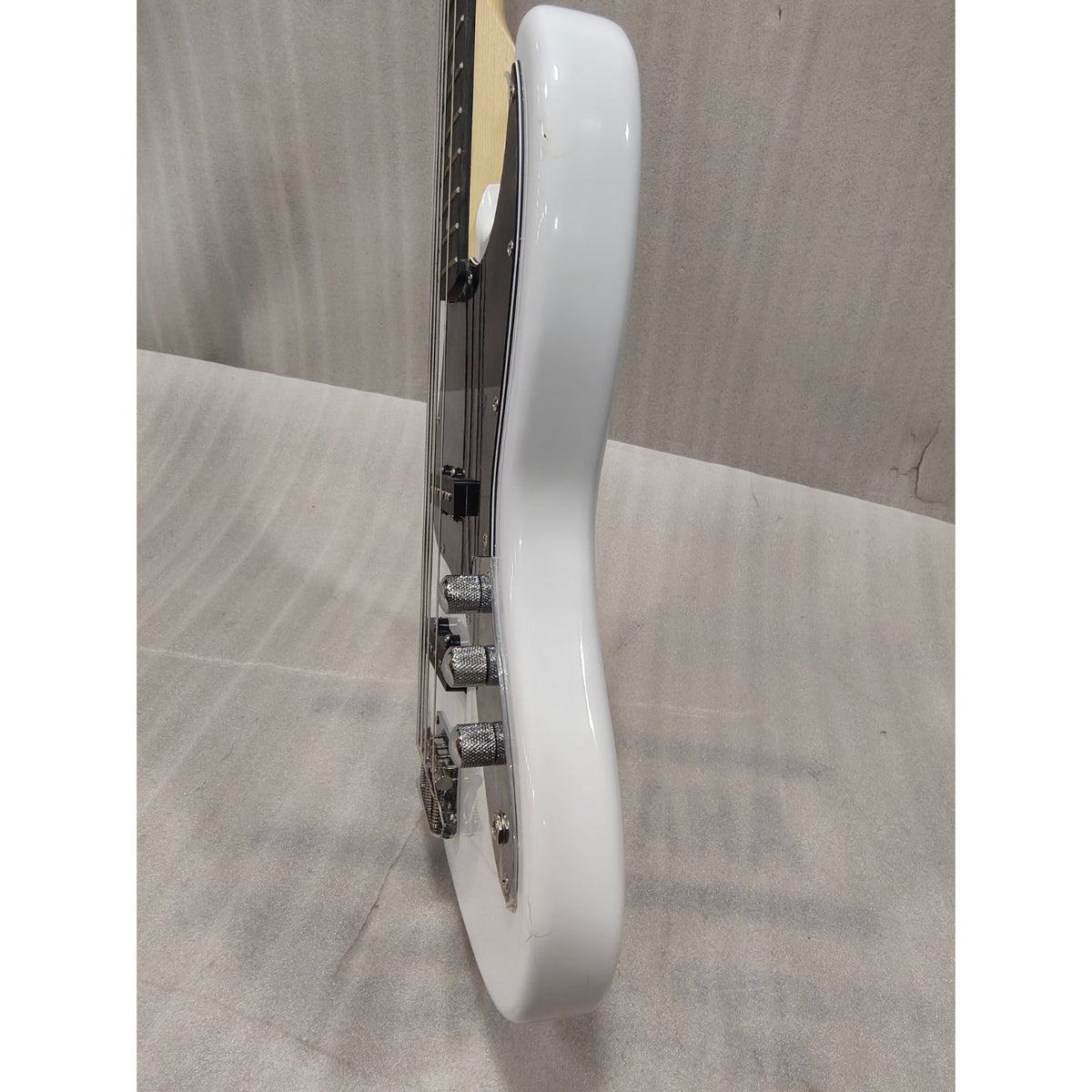 Vault JB4 Jazz Bass 4-String Bass Guitar - Open Box B Stock