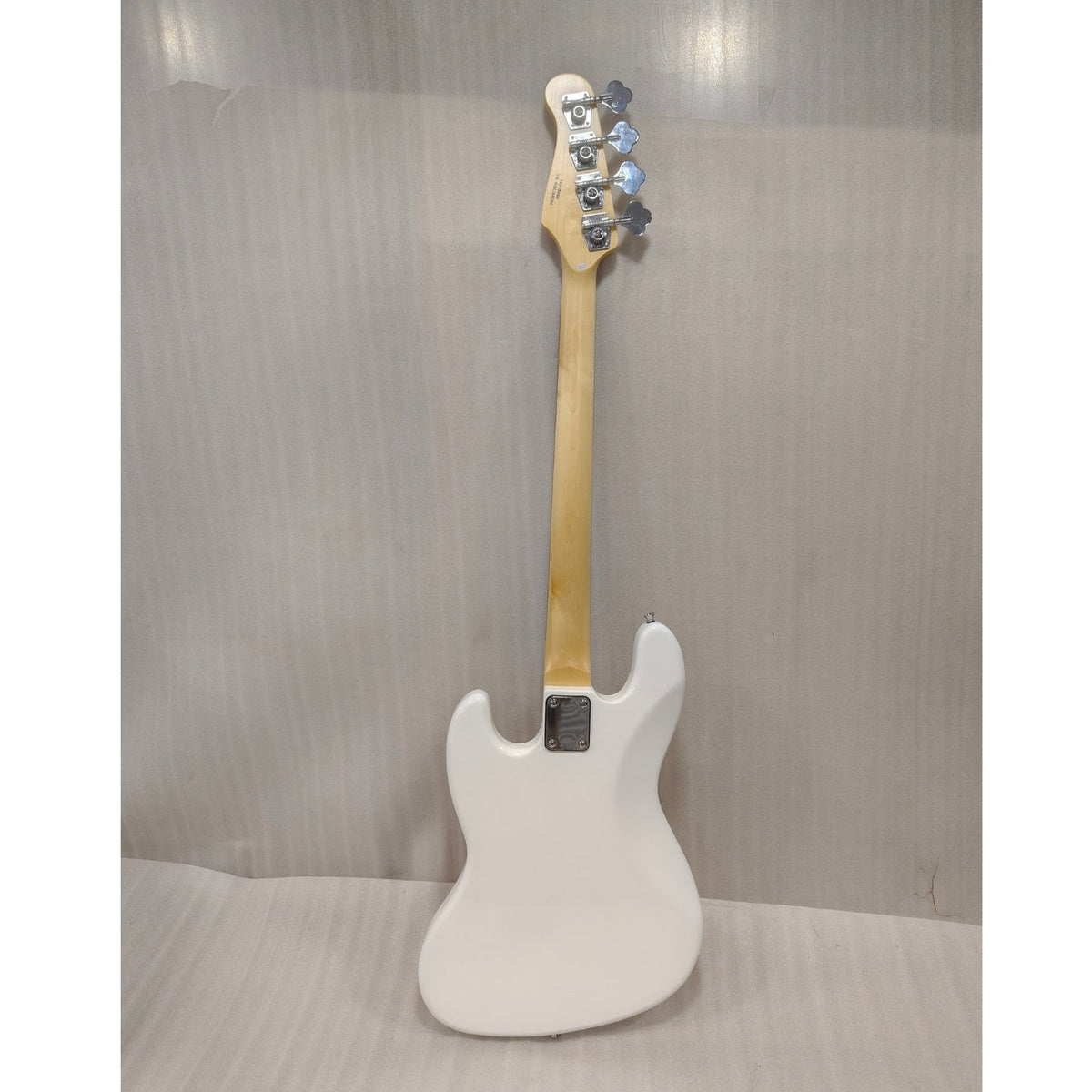 Vault JB4 Jazz Bass 4-String Bass Guitar - Open Box B Stock