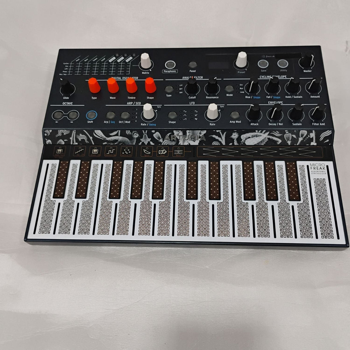 Arturia MicroFreak 25-Key Experimental Hybrid Synthesizer - Open Box