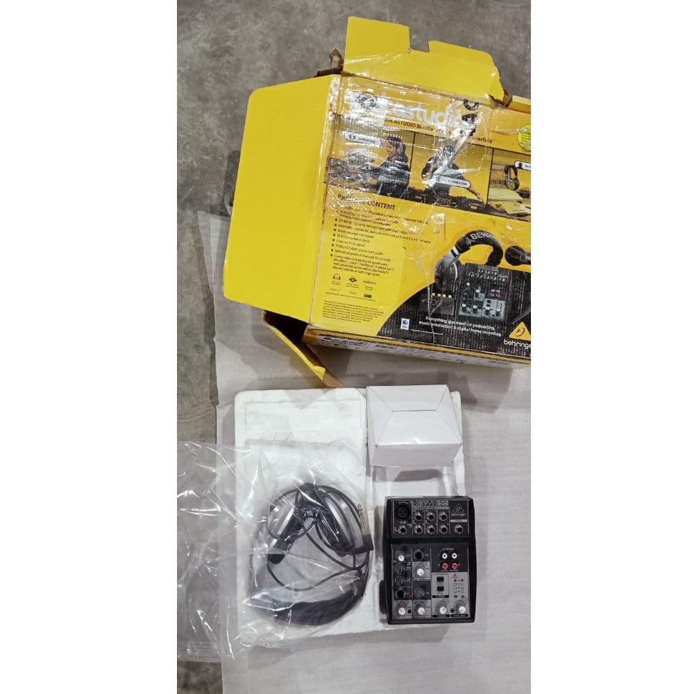 Behringer Podcastudio USB Recording Bundle - Open Box B Stock