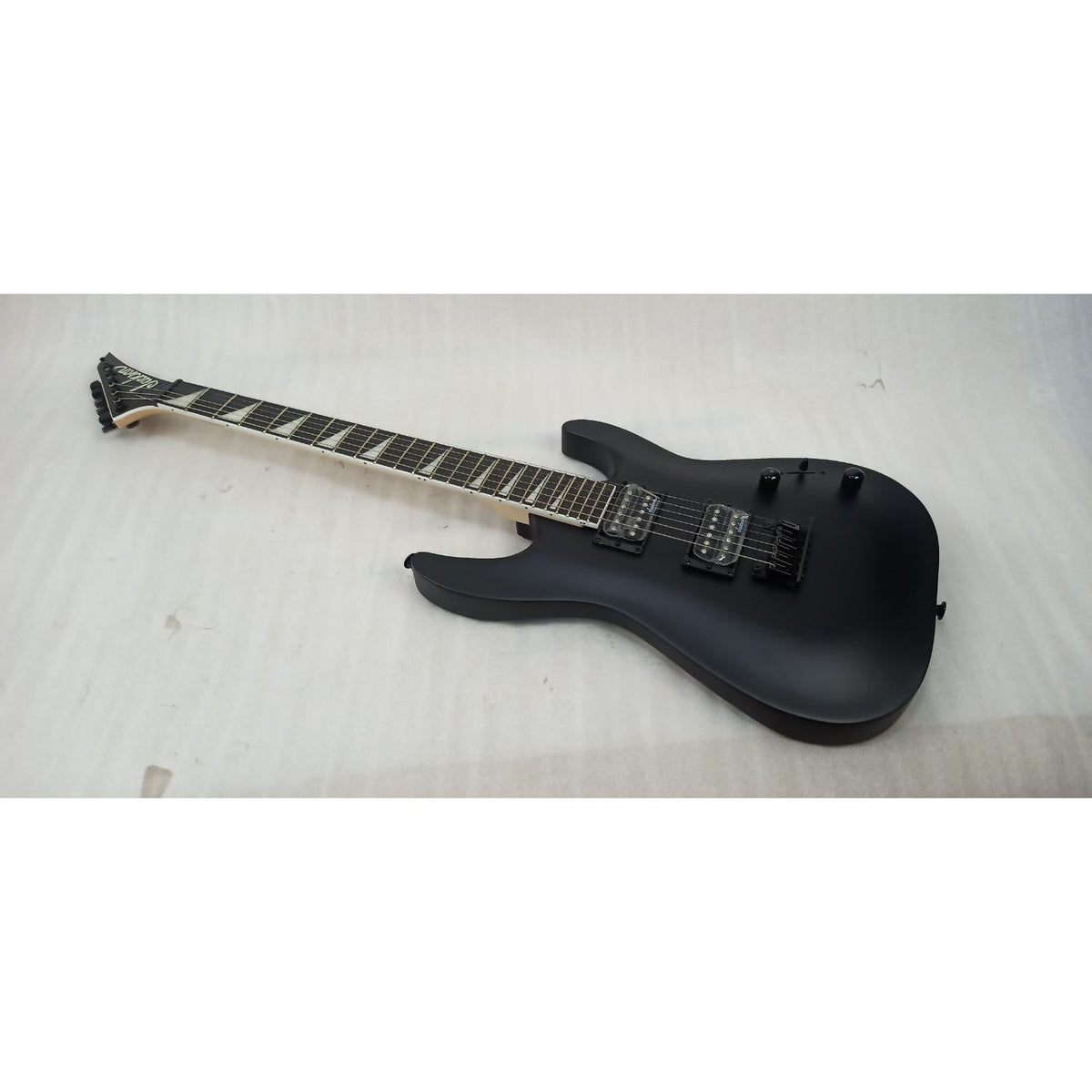 Jackson JS22 DKA Dinky Arch Top Electric Guitar - Open Box