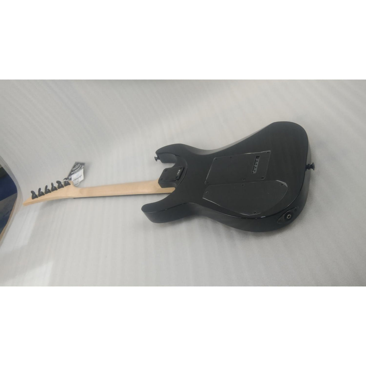 Jackson JS22 DKA Dinky Arch Top Electric Guitar - Open Box