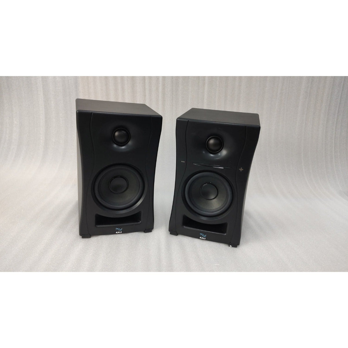 Kali Audio LP-UNF 4.5" Ultra Nearfield Powered Studio Monitors - Pair - Open Box