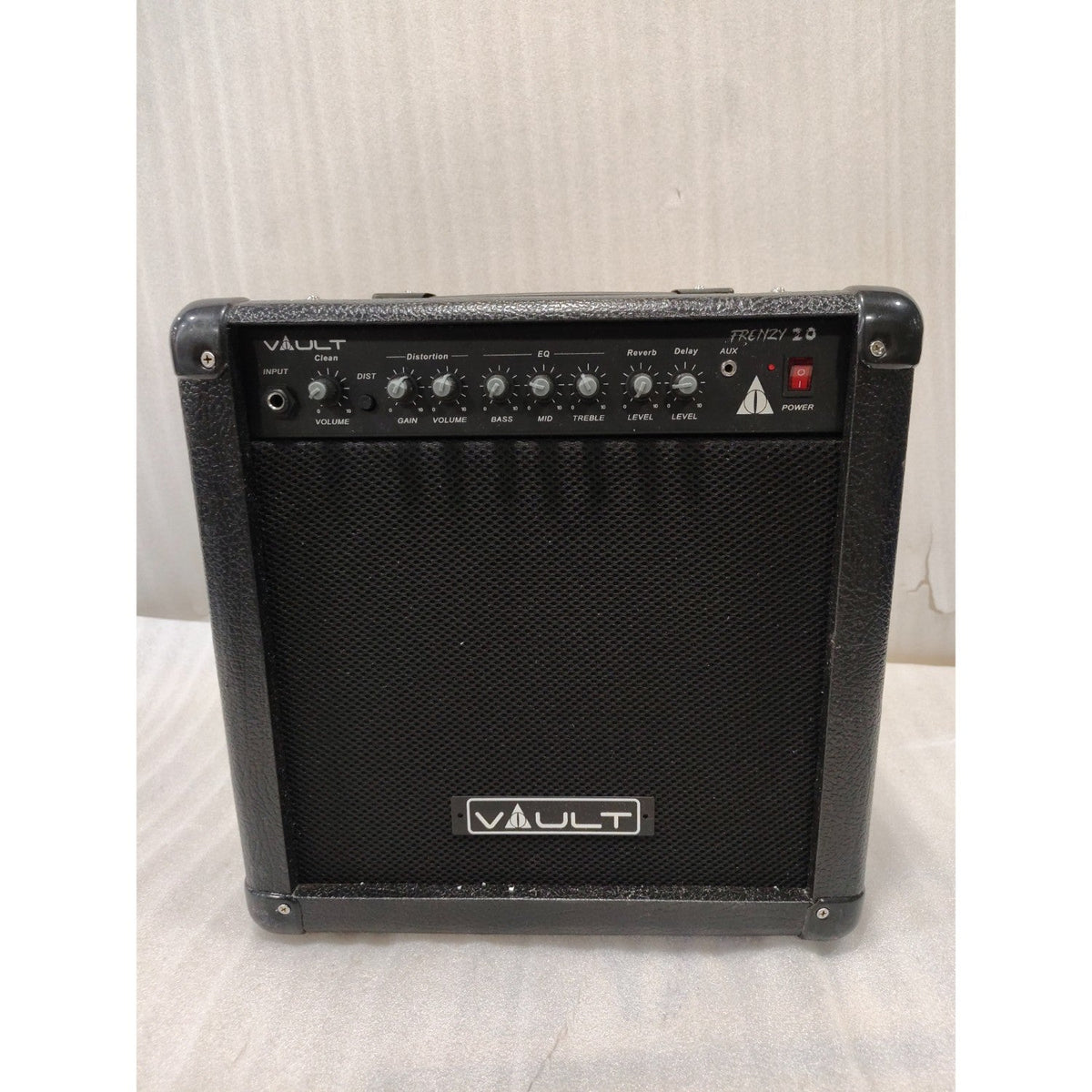 Vault Frenzy 20 Watt Combo Guitar Amplifier with Analog Distortion, Reverb & Delay All Playable Together - Open Box A Stock