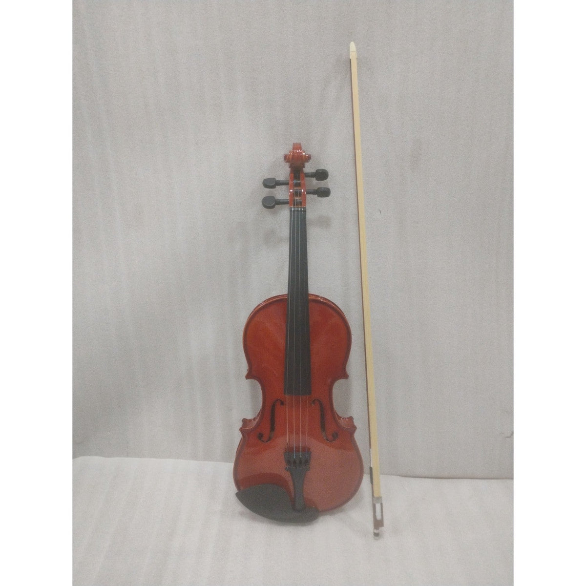 Vault Fiddler 4/4 Violin with Bow, Rosin & Case (Outfit) - Open Box