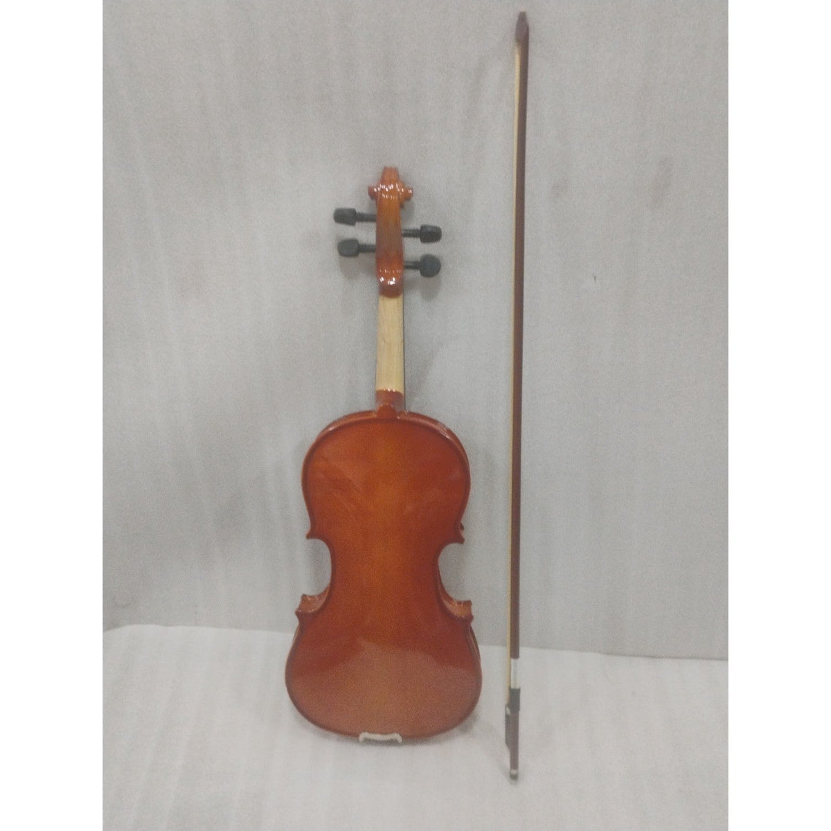 Vault Fiddler 4/4 Violin with Bow, Rosin & Case (Outfit) - Open Box
