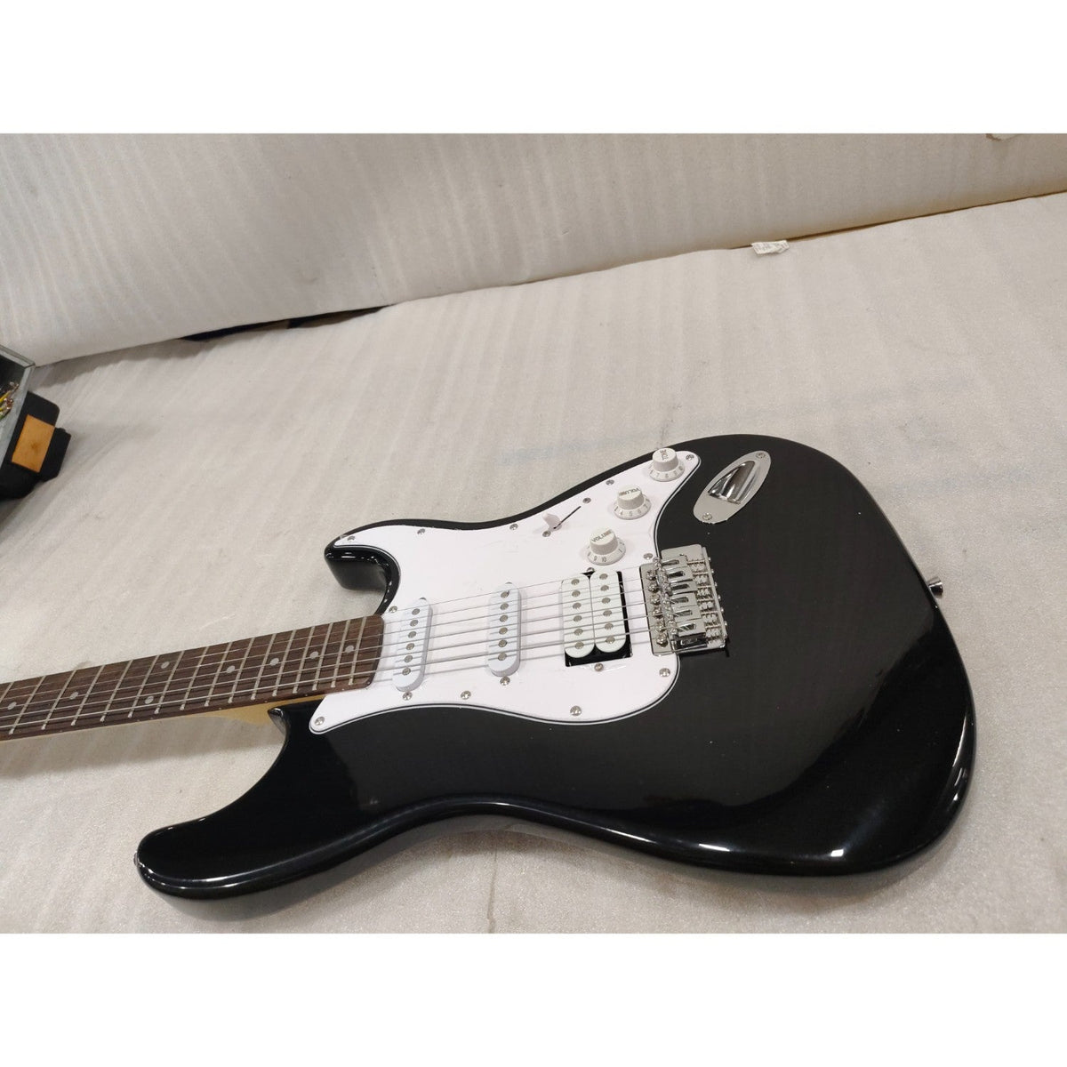 Vault ST1 Premium Electric Guitar - Open Box