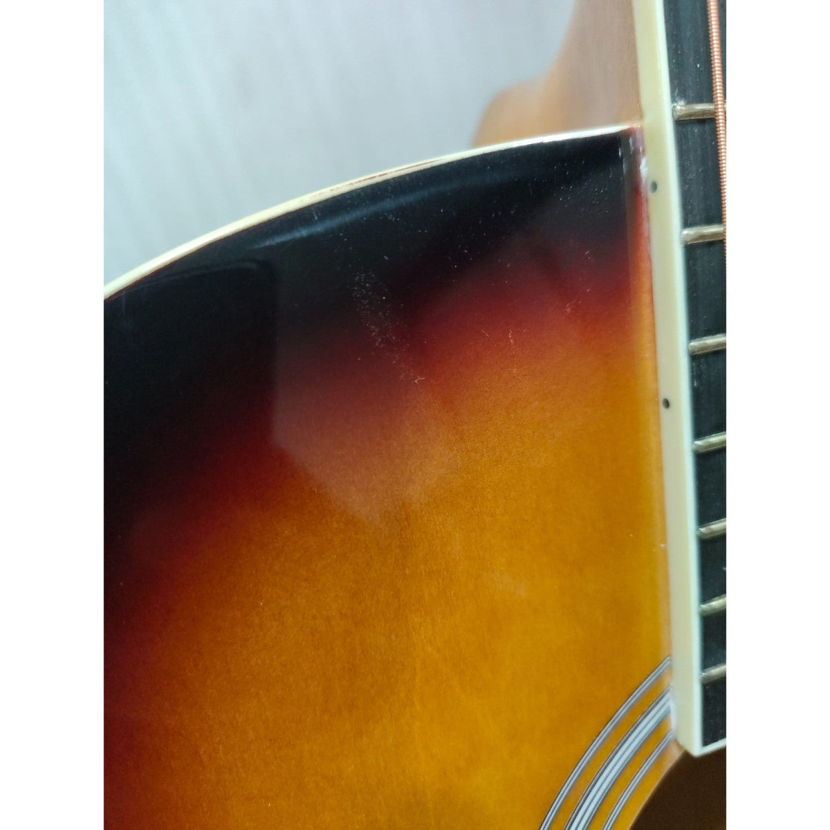Vault EA20 Guitar Kit with Learn to Play Ebook, Bag, Strings, Straps, Picks, String winder & Polishing Cloth - 40 inch Cutaway Acoustic Guitar - Open Box