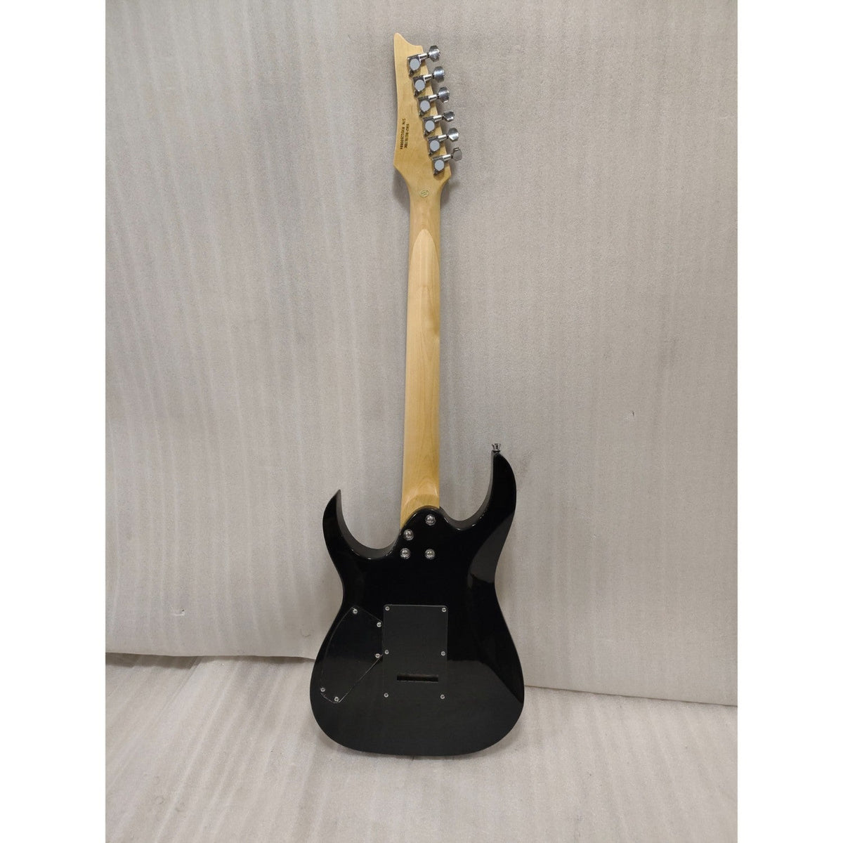 Vault RG1 Soloist Premium Electric Guitar - Open Box