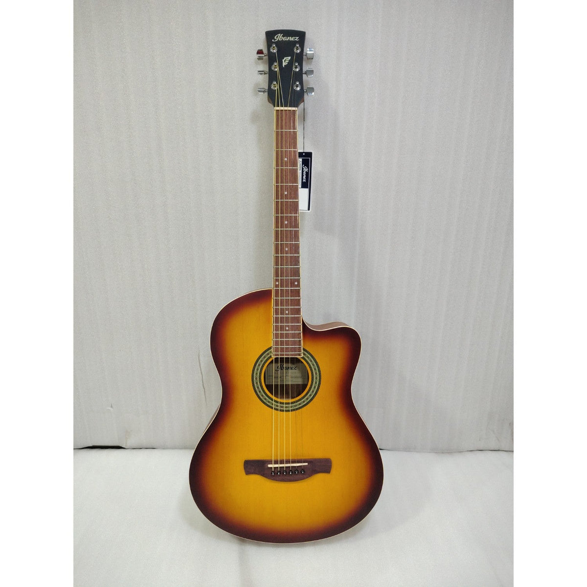 Ibanez MD39C 39 inch Cutaway Acoustic Guitar with Strap, Picks, Polishing Cloth & Ebook - Duplicate - Open Box
