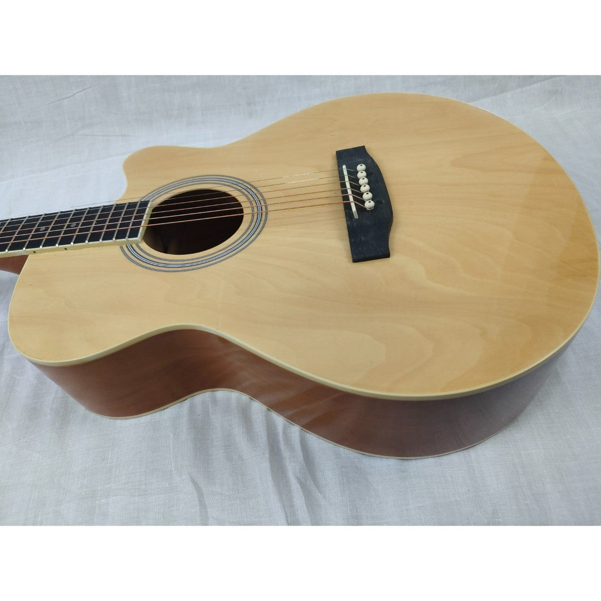 Vault EA20 Cutaway Acoustic Guitar - Open Box B Stock