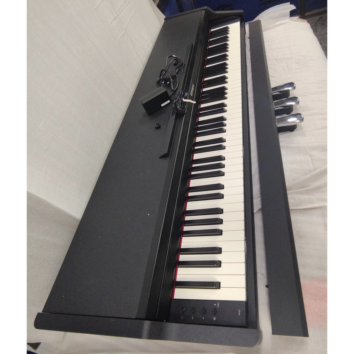 Roland RP107 88 Key Digital Piano with Stand and Bench - Open Box