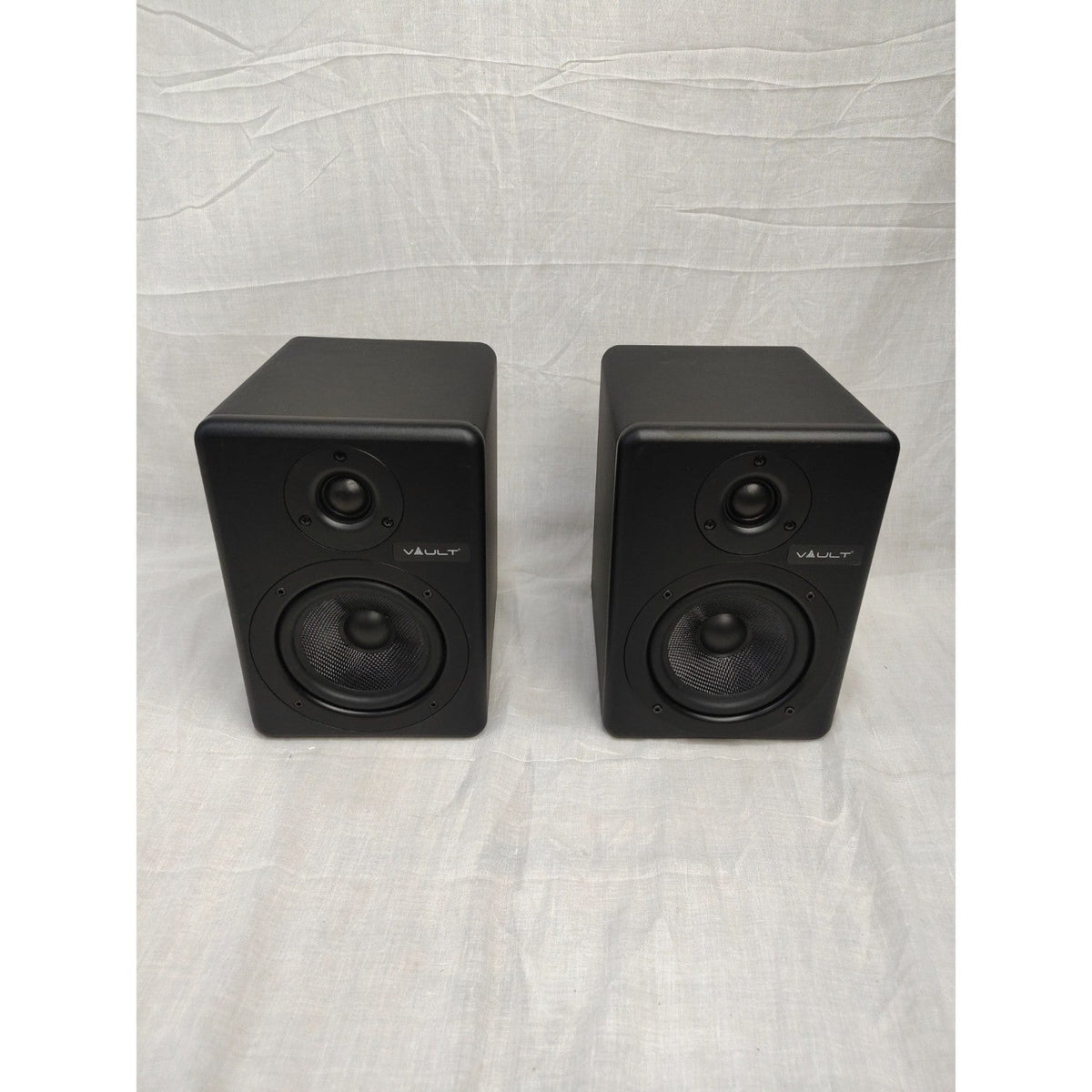 Vault C5 5-Inch Powered Studio Monitor Speakers Pair - Open Box