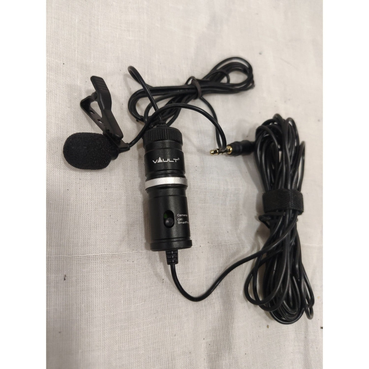 Vault VLM-B 3.5 Lavalier Microphone with 5.5 meter Audio Cable - Ideal for Vlogging, Podcasting, Conferences, Video chat - Open Box A Stock