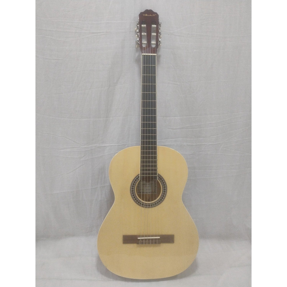 Vault CL-20 4/4 size Classical Guitar - Natural Gloss - Open Box B Stock