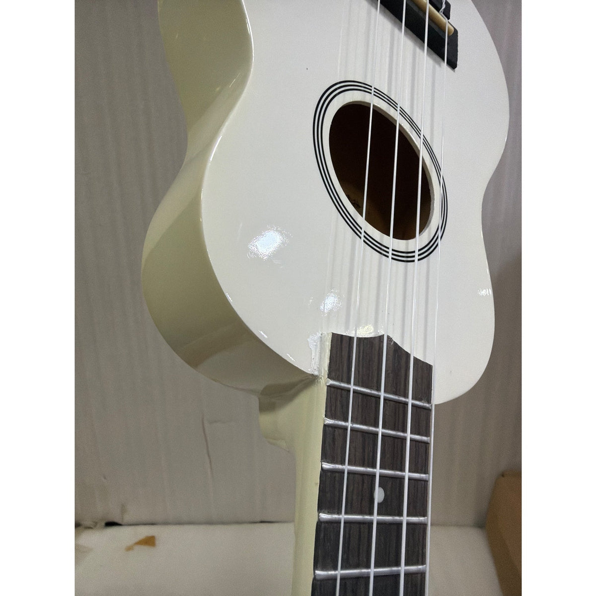 Vault UK-003 Soprano Colourful Ukulele 21 inch With Gig Bag - Open Box