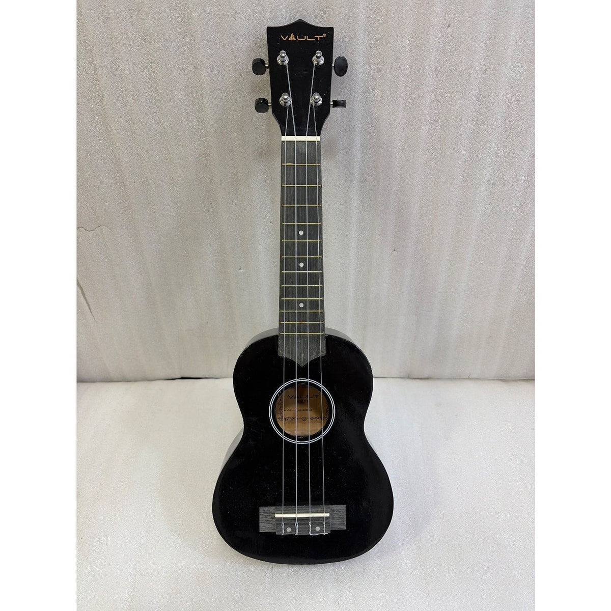 Vault UK-003 Soprano Colourful Ukulele 21 inch With Gig Bag - Open Box
