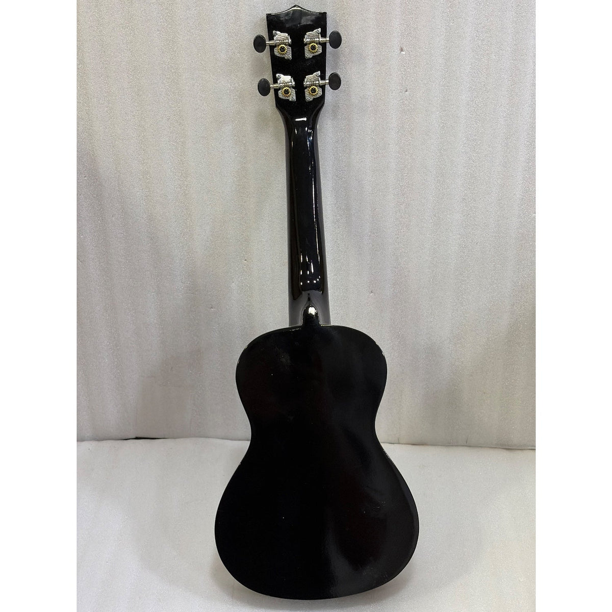 Vault UK-003 Concert Colourful Ukulele 23 inch With Gig Bag - Open Box