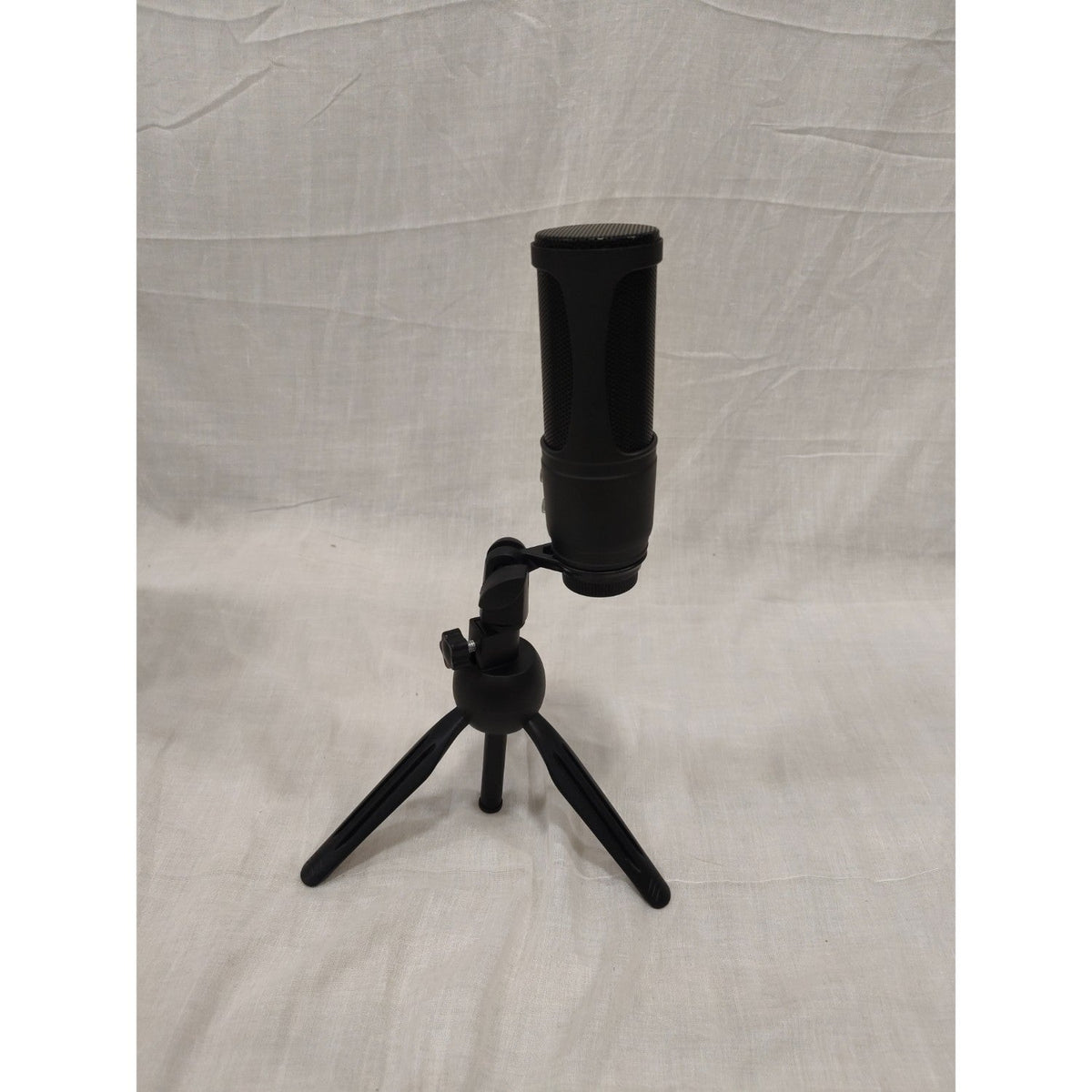 Vault Pod Mic USB Condenser Podcast Microphone Kit - Open Box