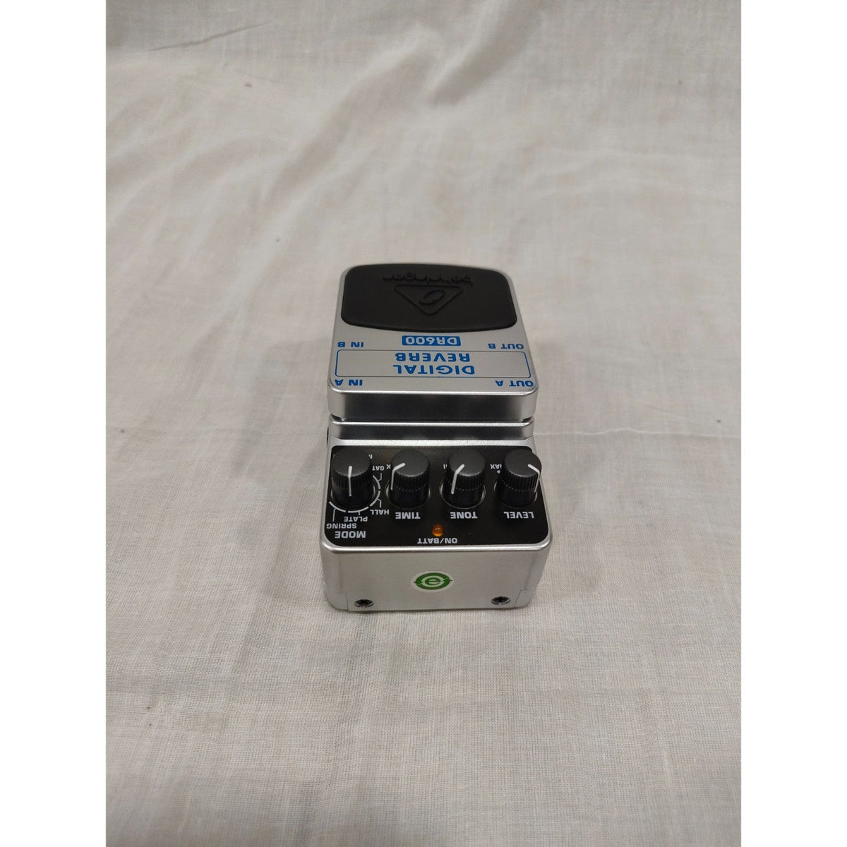 Behringer DR600 Digital Reverb Guitar Effects Pedal - Open Box