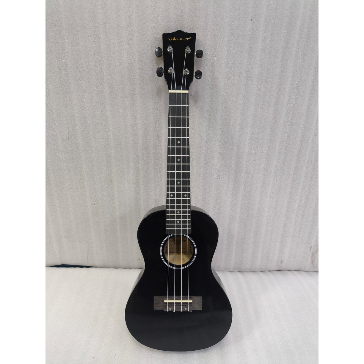 Vault UK-003 Concert Colourful Ukulele 23 inch With Gig Bag - Open Box
