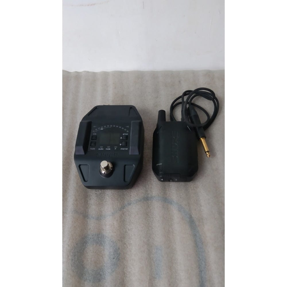 Shure GLXD16 Bodypack Wireless System - Open Box B Stock
