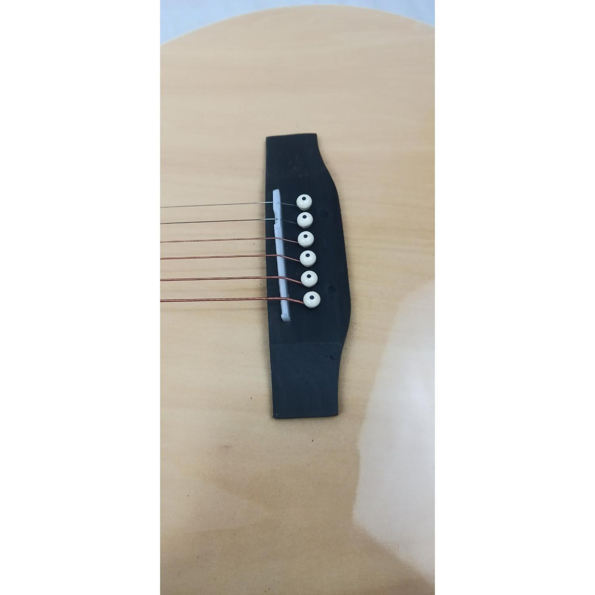 Vault EA20 Cutaway Acoustic Guitar - Open Box B Stock