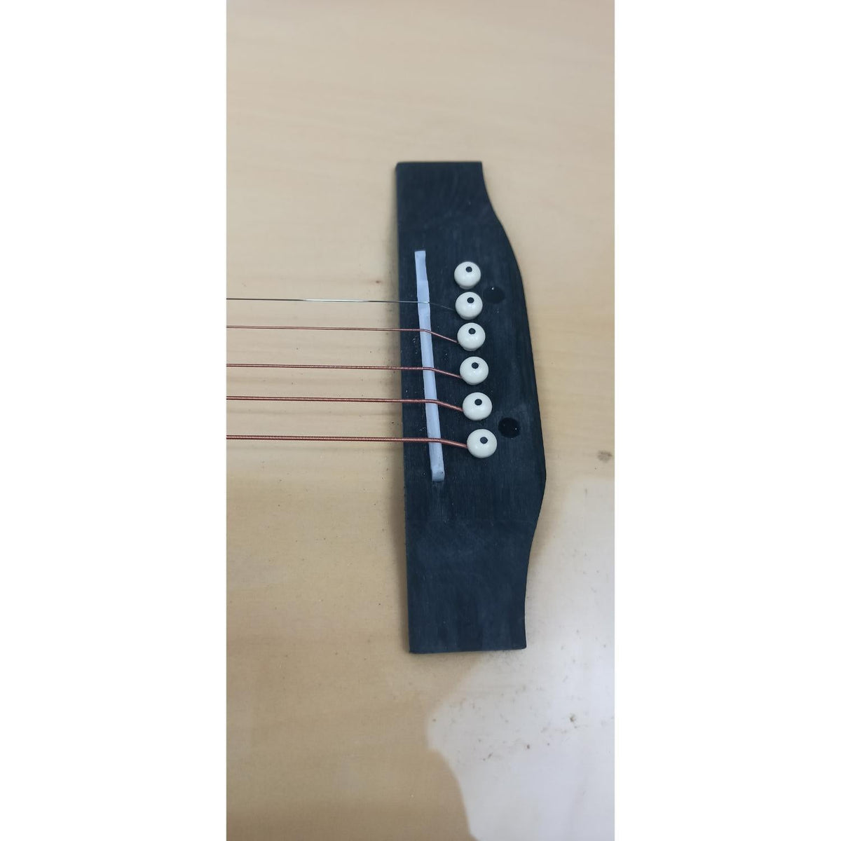 Vault EA20 Cutaway Acoustic Guitar - Open Box B Stock