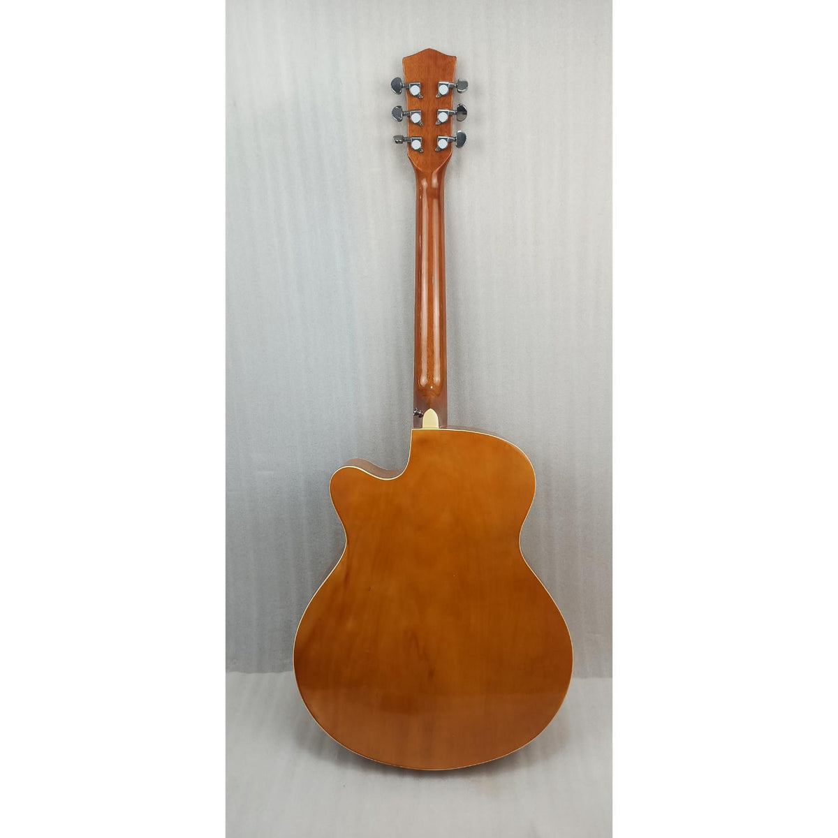 Vault EA20 Cutaway Acoustic Guitar - Open Box B Stock