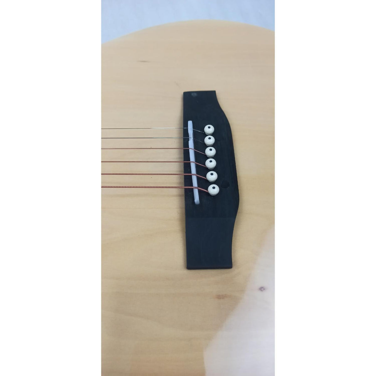 Vault EA20 Cutaway Acoustic Guitar - Open Box B Stock