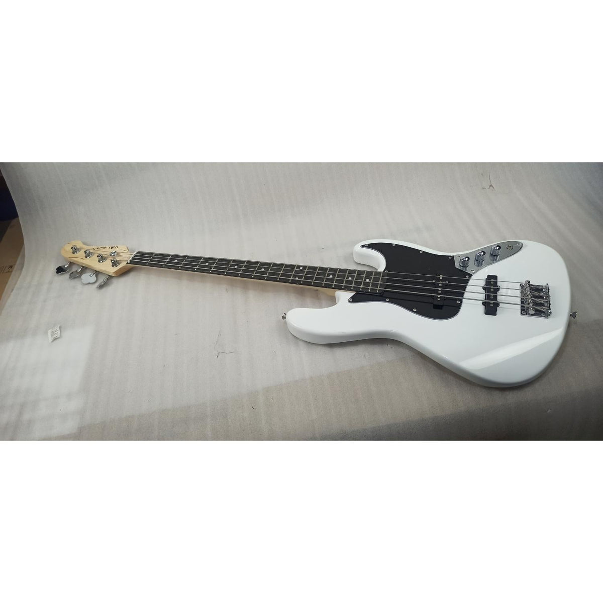 Vault JB4 Jazz Bass 4-String Bass Guitar - Open Box