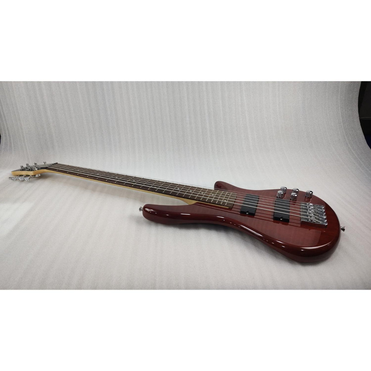 Vault Performer Pro RB6 Six String Electric Bass Guitar - High Gloss Solid Mahogany - Open Box