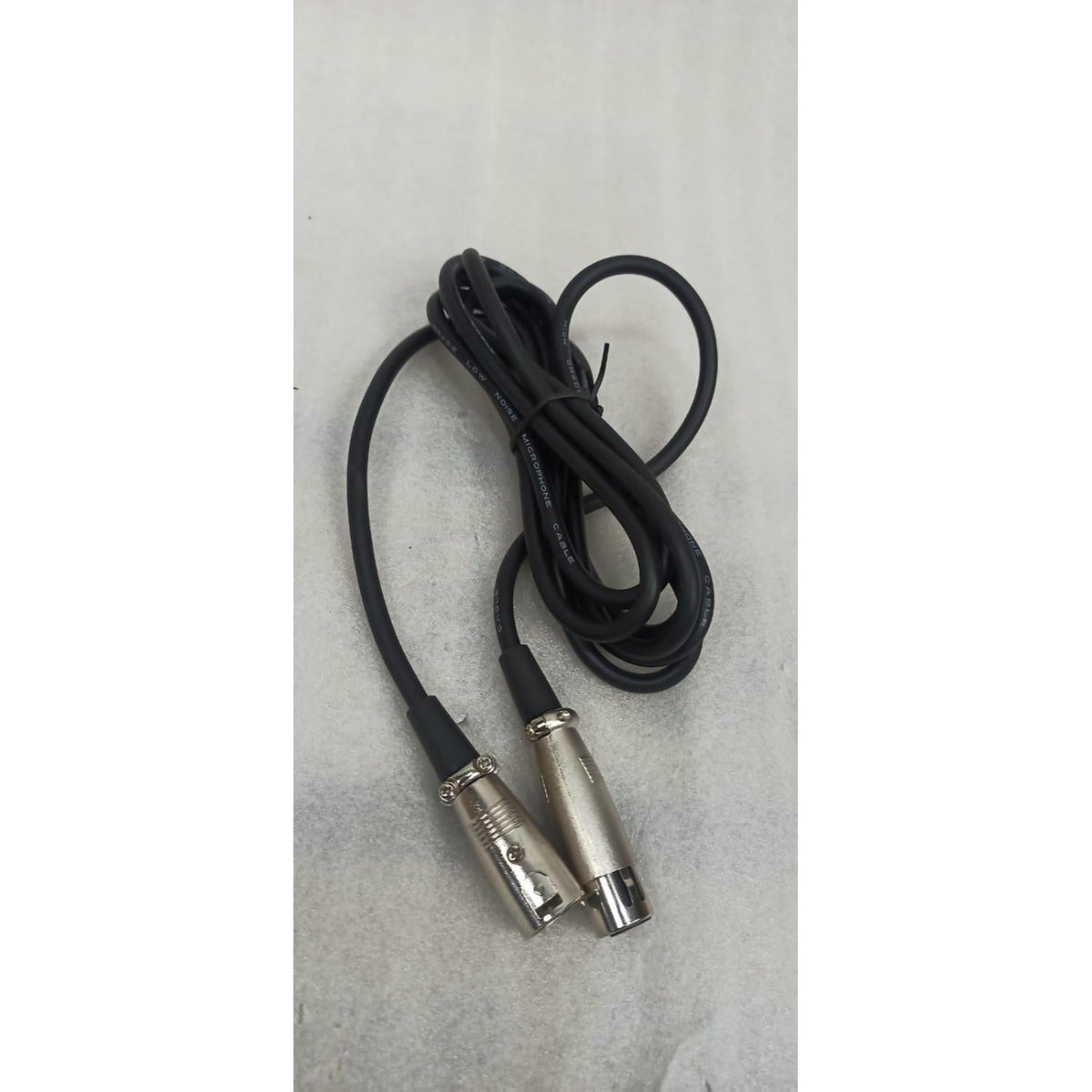 Vault CCM-260 Condenser Cardioid Microphone with Shockmount and XLR cable - Open Box B Stock