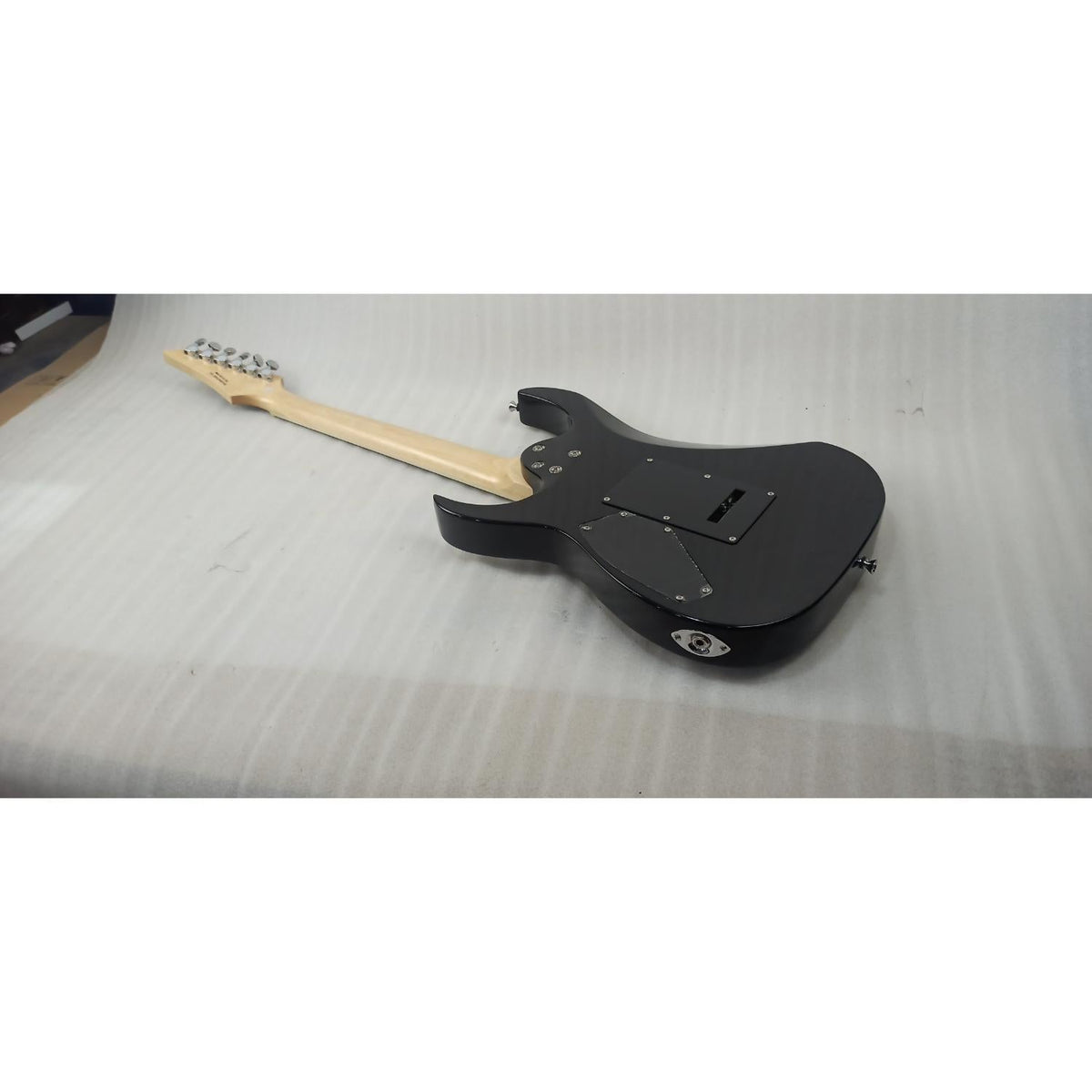 Vault RG1 Soloist Premium Electric Guitar - Open Box