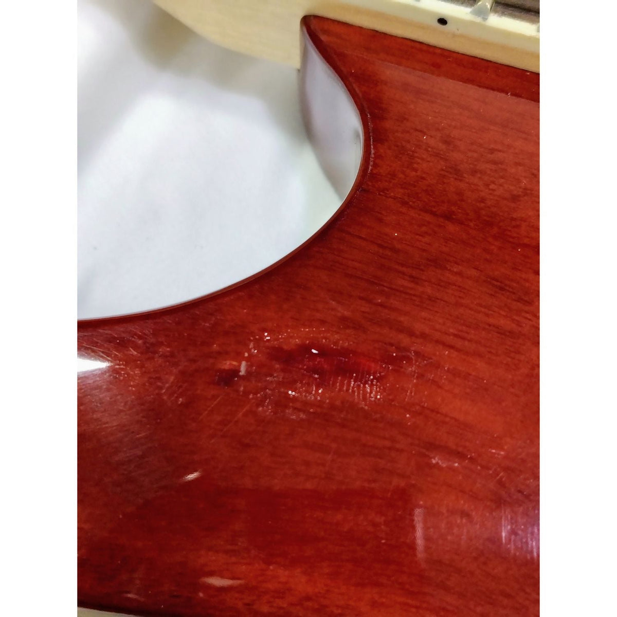 Vault Performer Pro RG 6 String Electric Guitar - High Gloss Solid Mahogany - Open Box