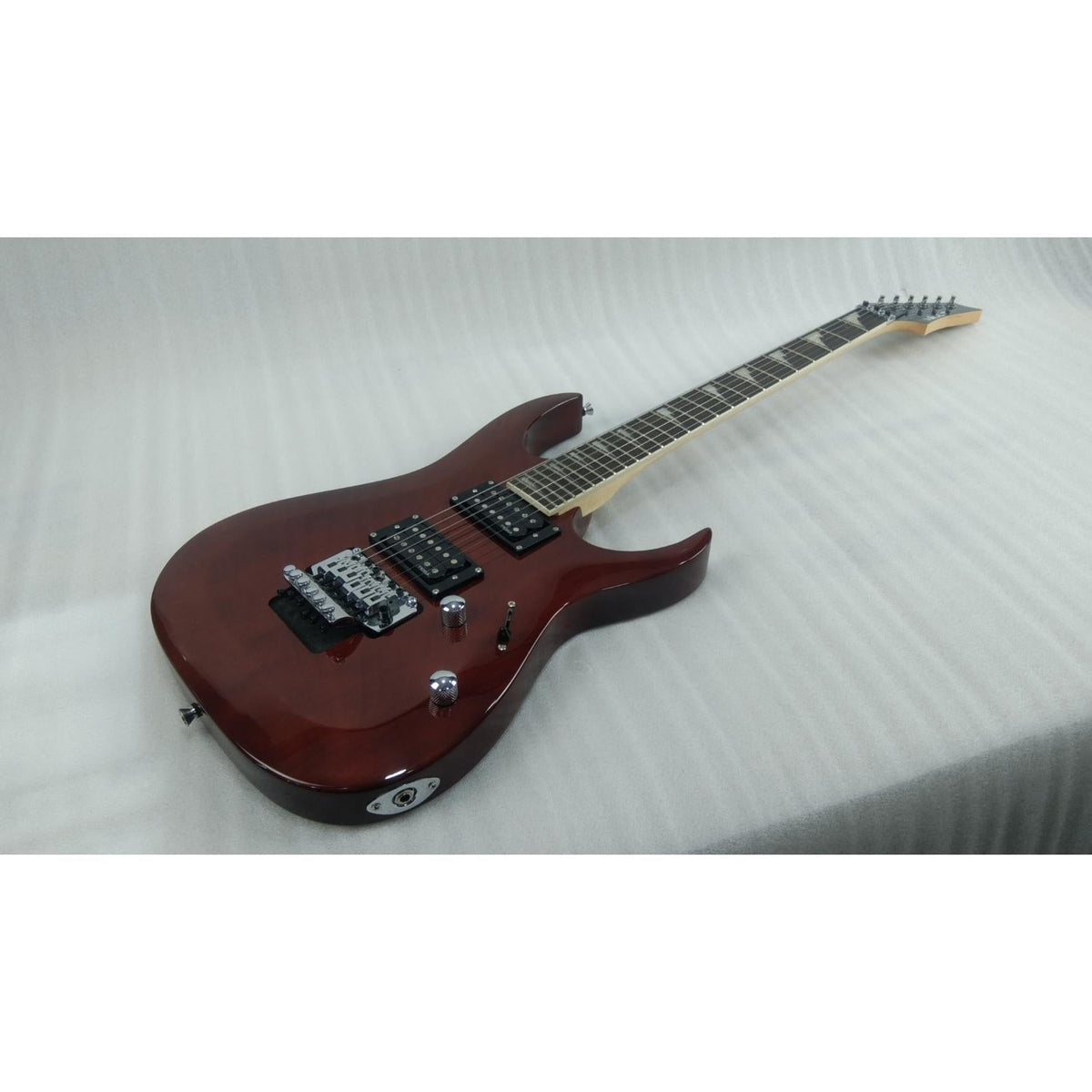 Vault Performer Pro RG 6 String Electric Guitar - High Gloss Solid Mahogany - Open Box