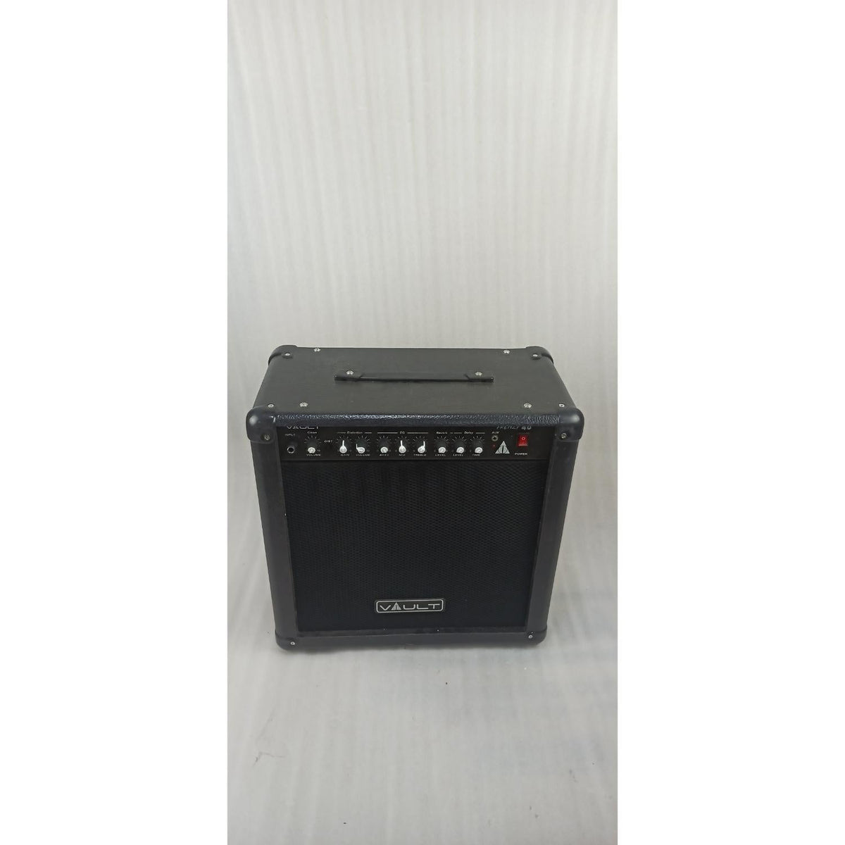 Vault Frenzy 40 Watt Combo Guitar Amplifier with Analog Distortion, Reverb & Delay All Playable Together - Open Box