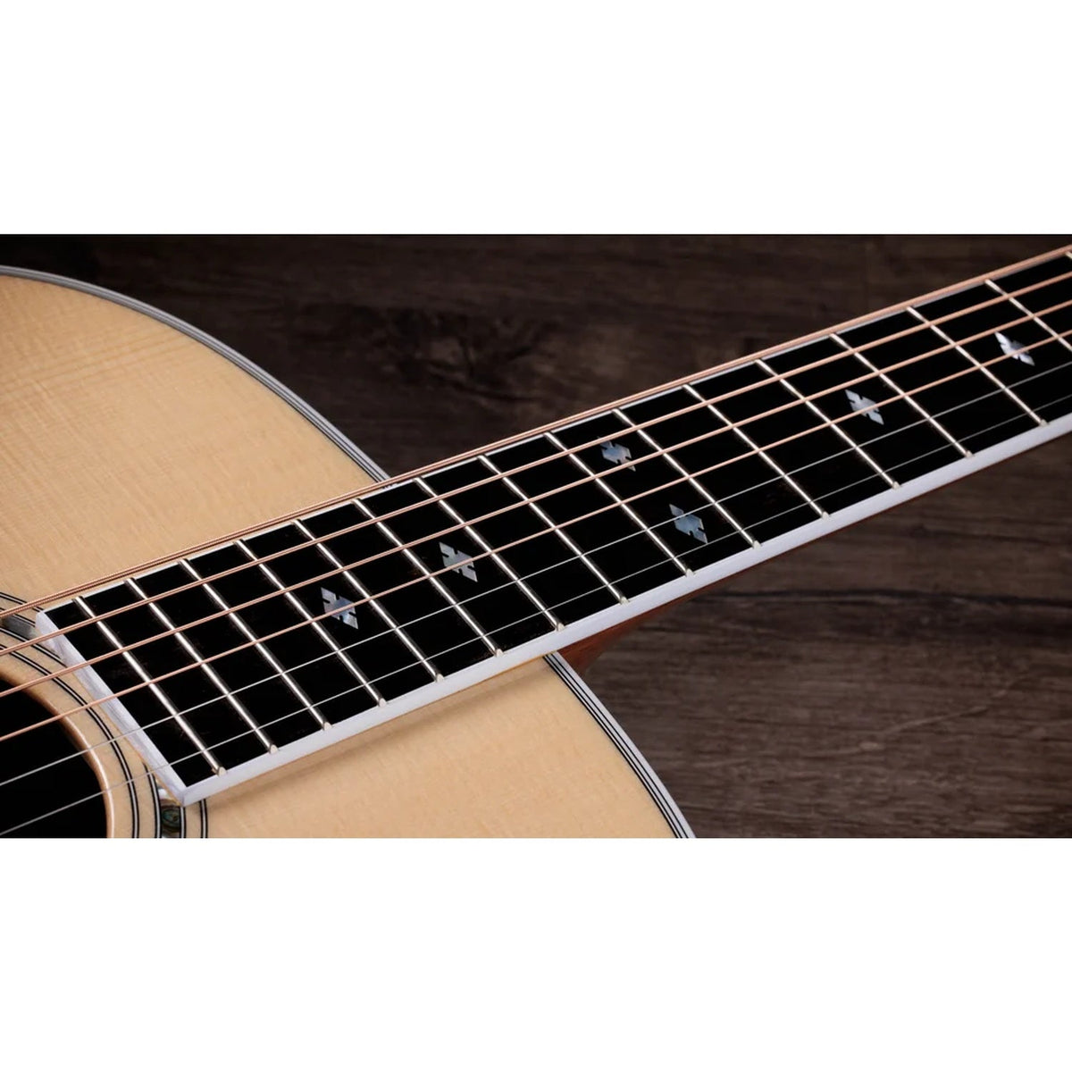 Taylor Legacy 815e Jumbo 6 String Electric Acoustic Guitar