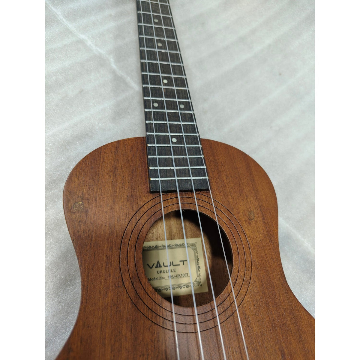 Vault UK-100T 26-inch Arched Back Tenor Ukulele  - Open Box B Stock