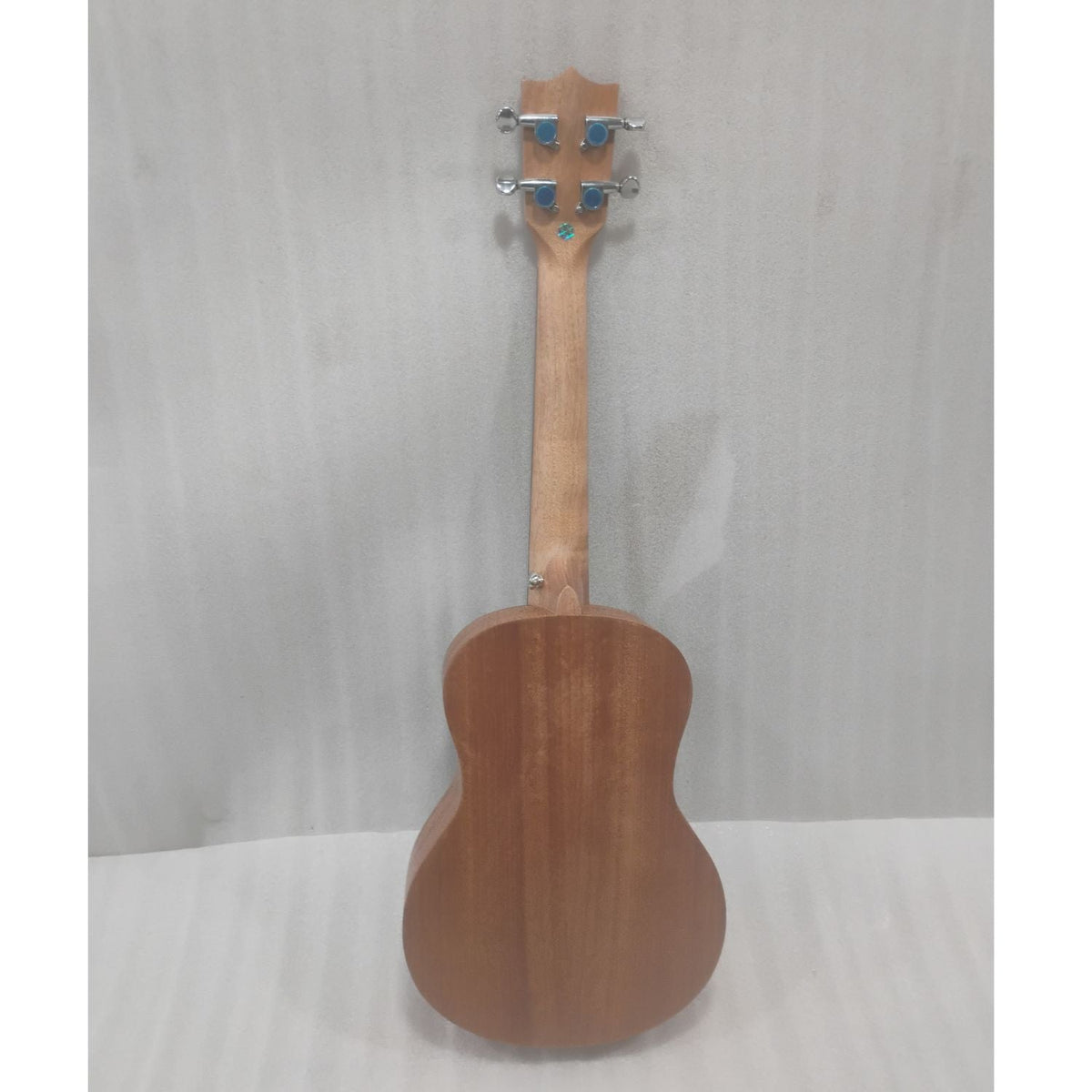 Vault UK-100T 26-inch Arched Back Tenor Ukulele  - Open Box B Stock