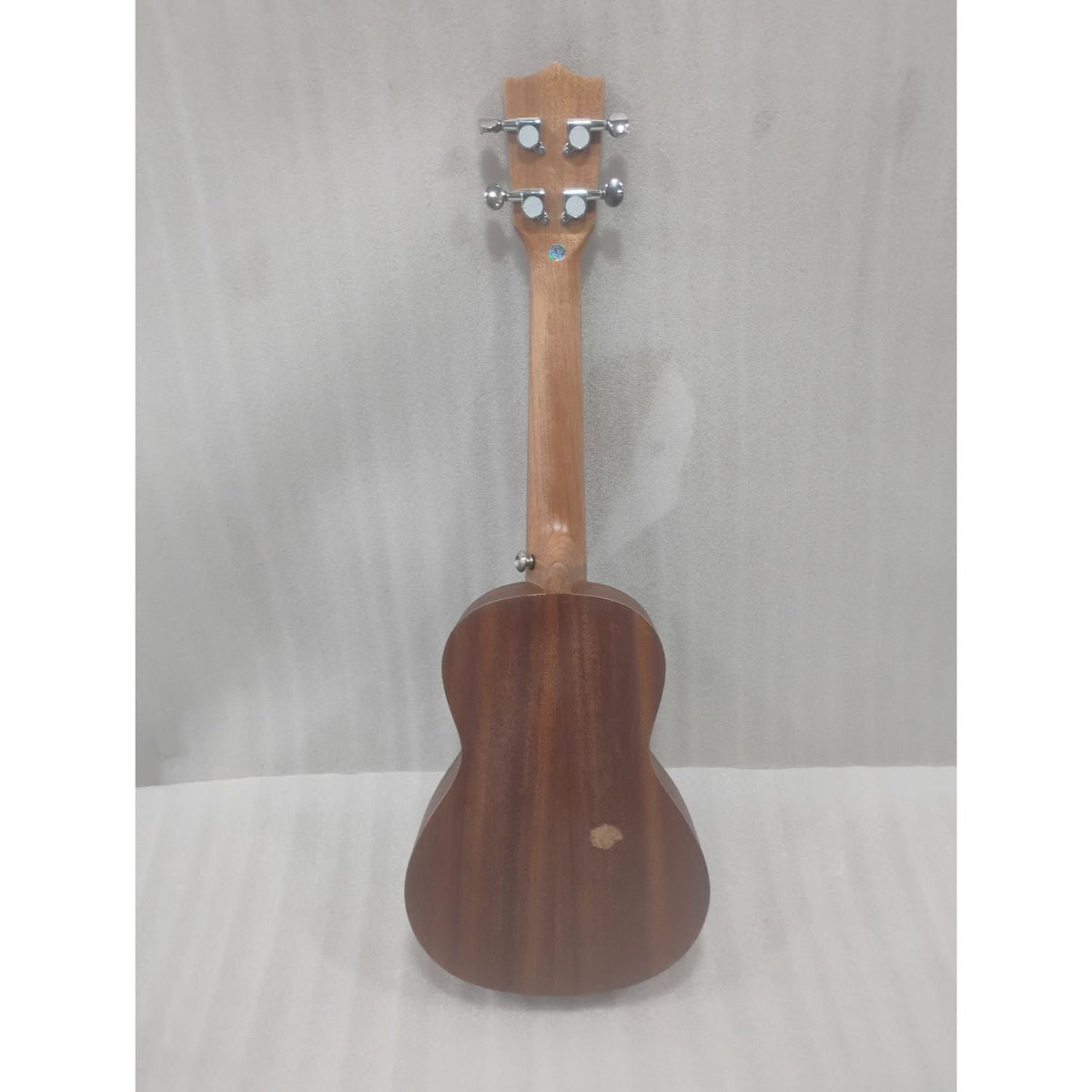 Vault UK-100C Concert Ukulele - Open Box B Stock