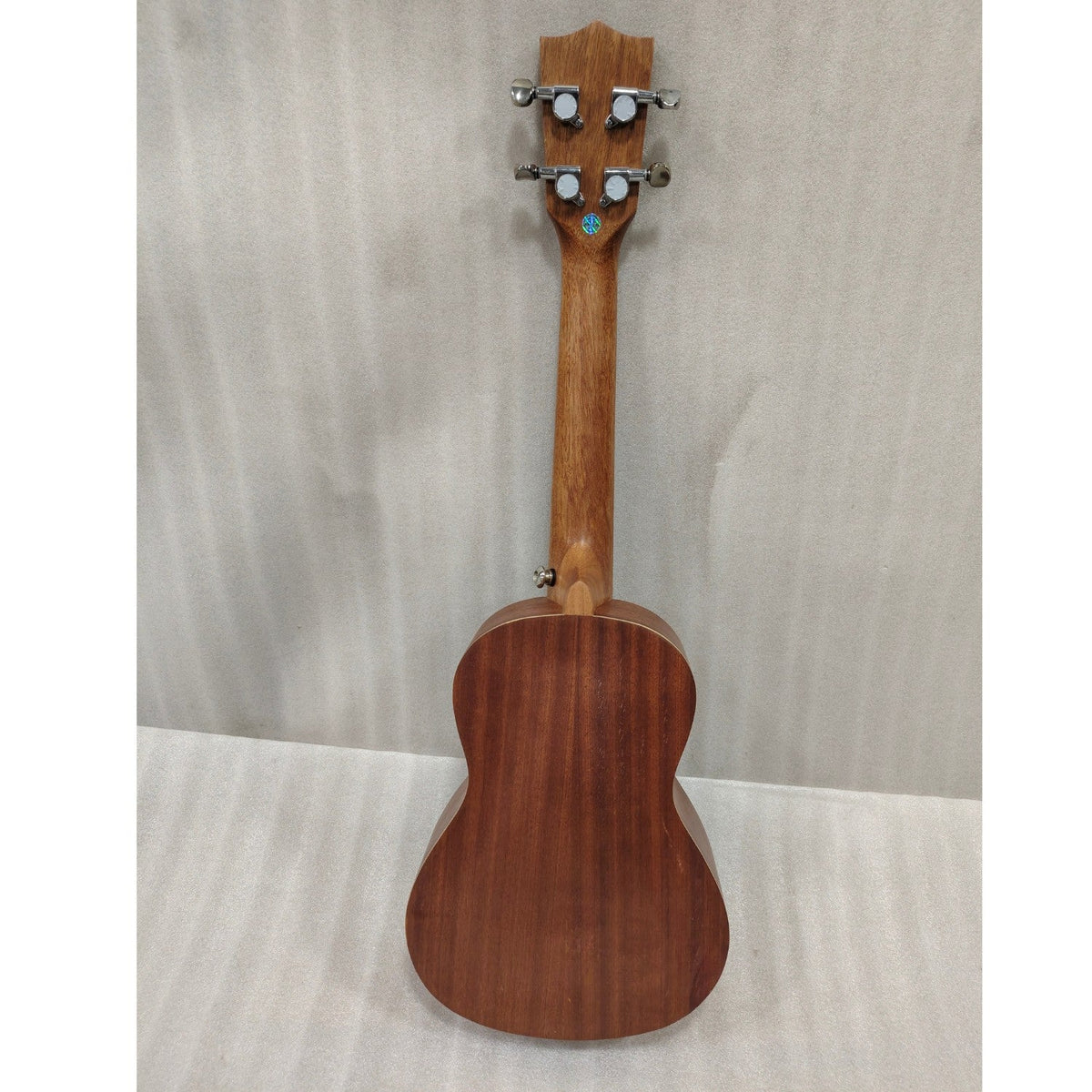 Vault UK-100C Concert Ukulele - Open Box B Stock