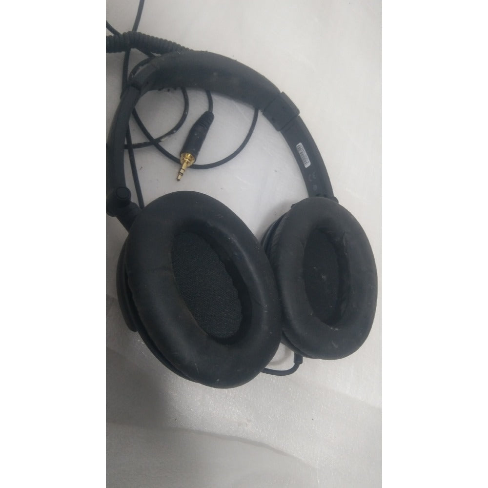 Behringer HC 2000 Studio Monitoring Headphones - Open Box B Stock