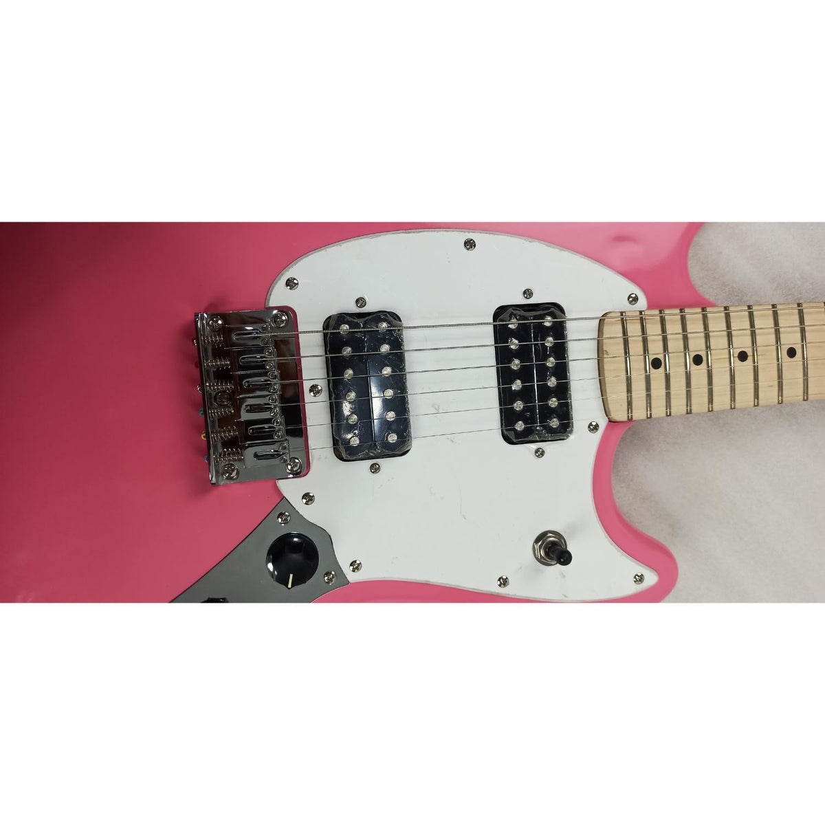 Fender Squier Sonic Mustang HH 6 String Electric Guitar - Open Box