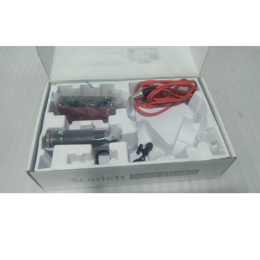 Focusrite Scarlett Solo Studio - Open Box B Stock